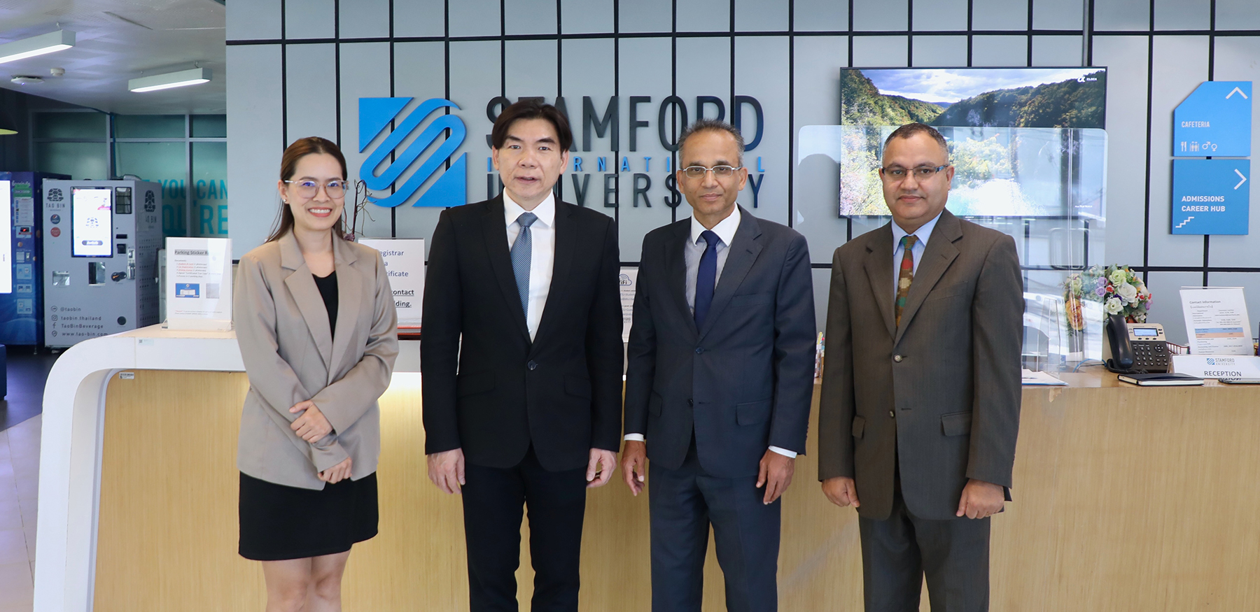 Stamford International University was honoured with the visit of His Excellency Mr. Ganesh Prasad Dhakal