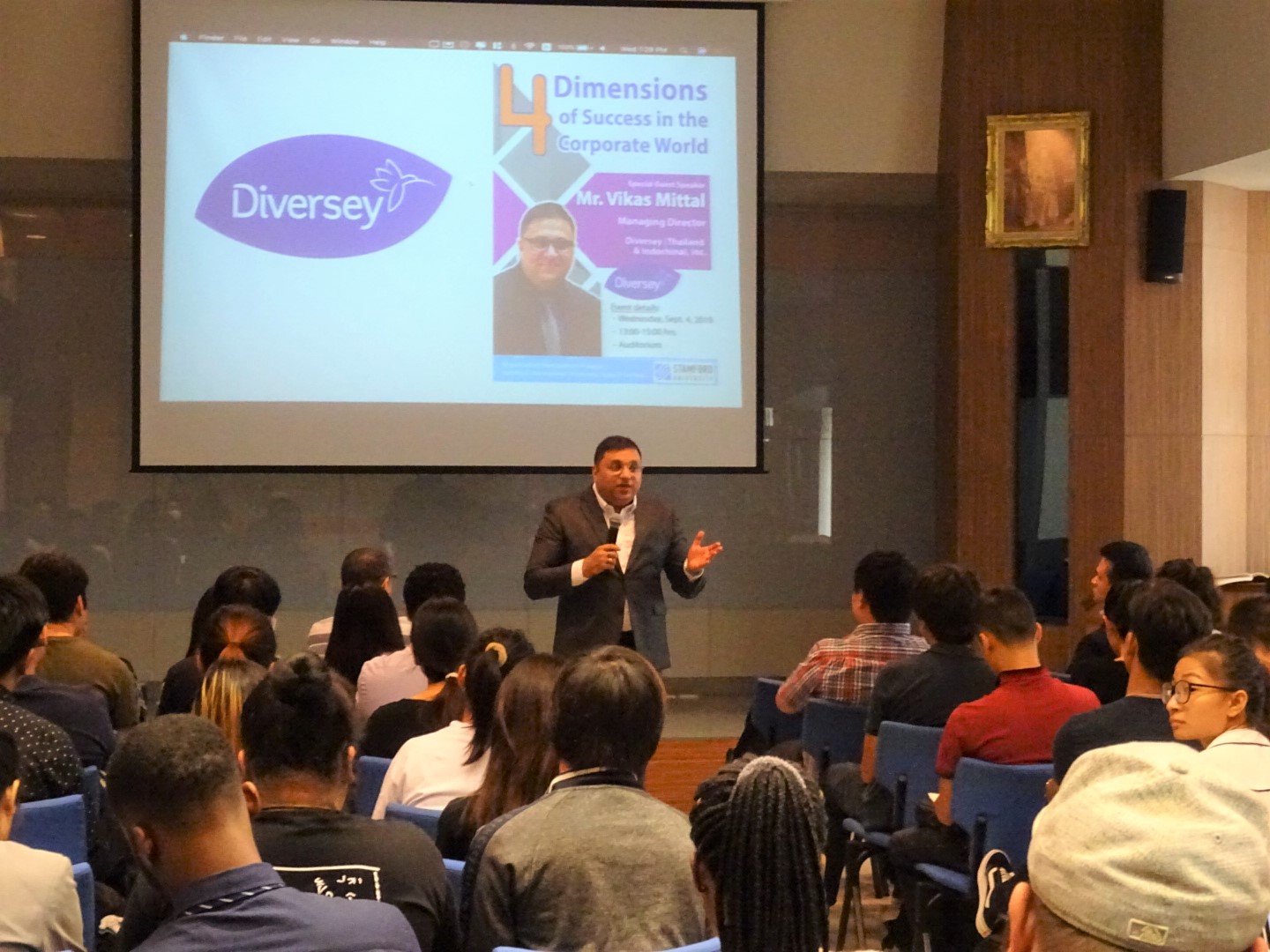 “Four Dimensions of Success in the Corporate World” กับ Mr. Vikas Mittal